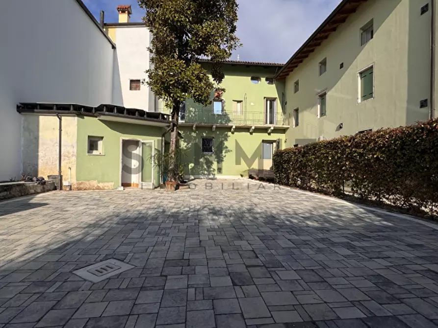 Immagine 11 di Appartamento in vendita  in Via San Giovanni Bosco a Schio