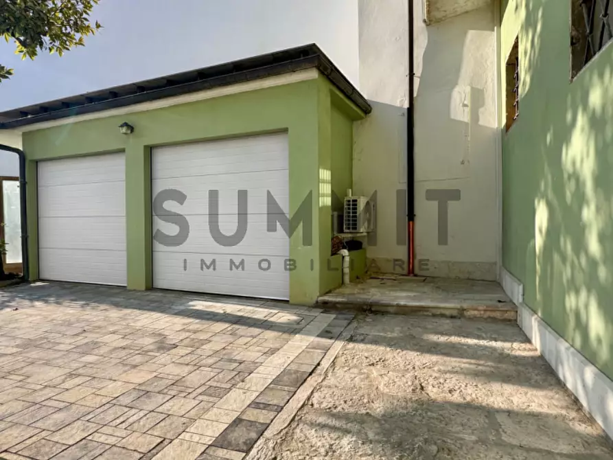 Immagine 12 di Appartamento in vendita  in Via San Giovanni Bosco a Schio