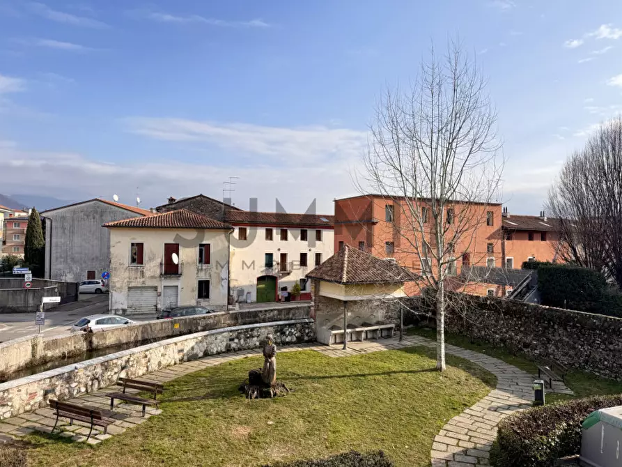 Immagine 13 di Appartamento in vendita  in Via San Giovanni Bosco a Schio