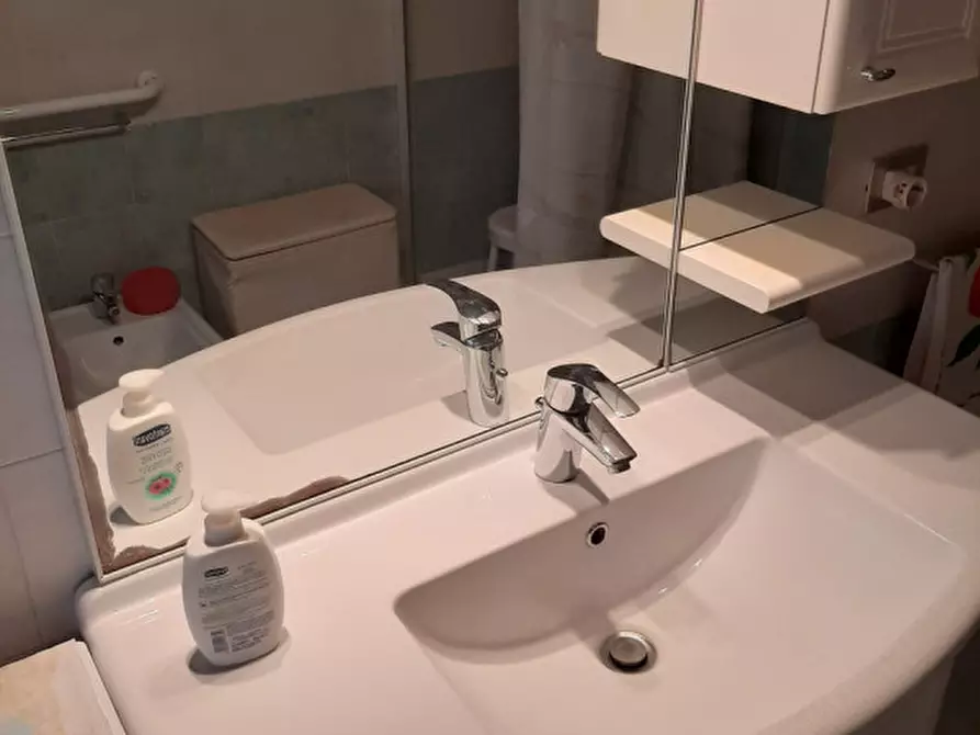 Immagine 26 di Appartamento in vendita  in Via Beato Luigi Guanella a Padova