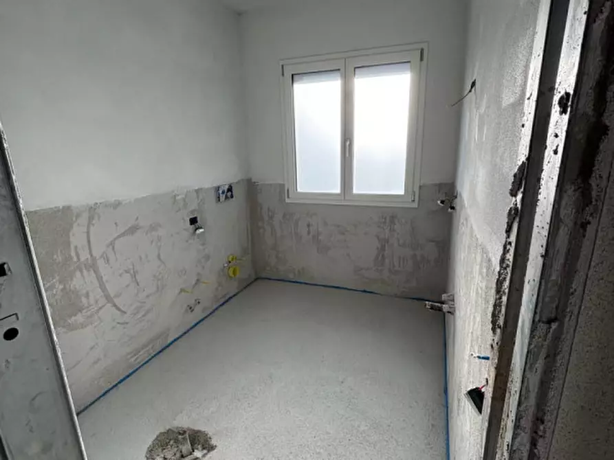 Immagine 12 di Casa indipendente in vendita  a Pordenone