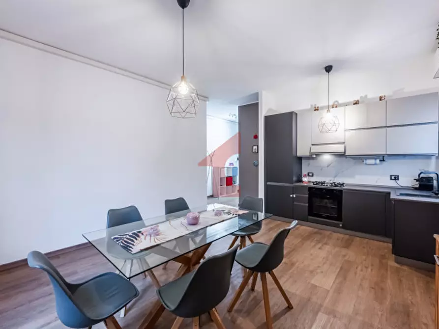 Immagine 5 di Appartamento in vendita  in Via Antonio Canova, 9 a Parma