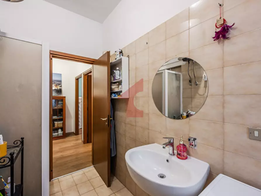 Immagine 17 di Appartamento in vendita  in Via Antonio Canova, 9 a Parma