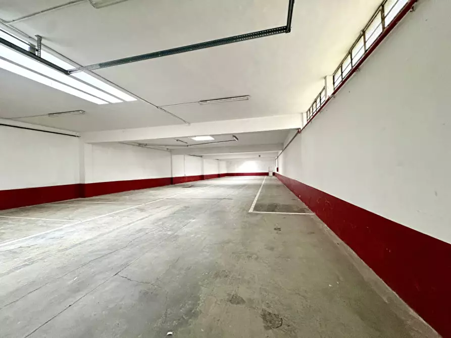 Immagine 5 di Capannone industriale in vendita  in Via Trofarello 17 a Torino