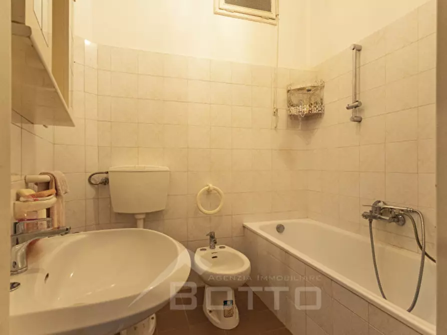 Immagine 9 di Villetta a schiera in vendita  in Corso Vercelli, 64 a Gattinara