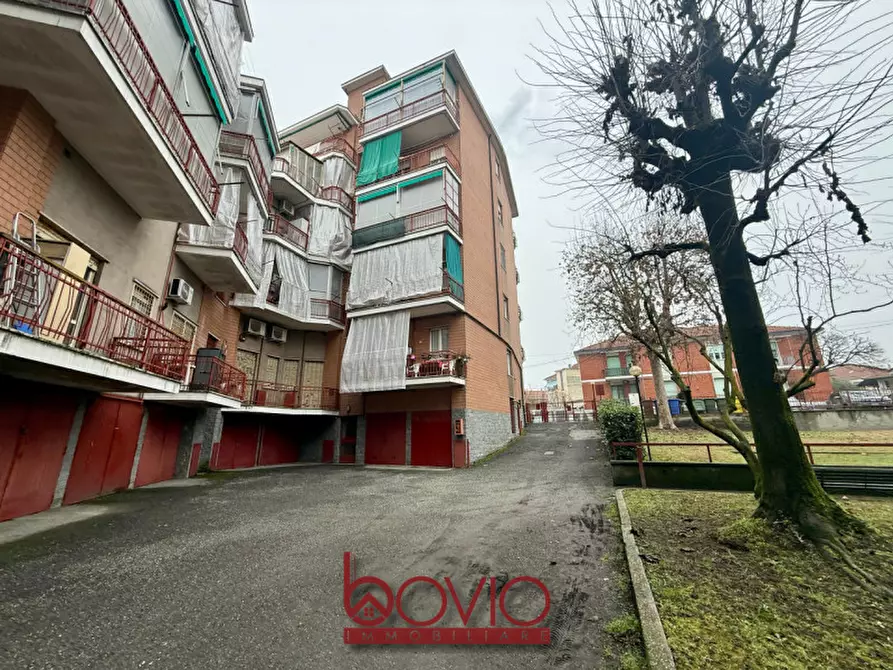 Immagine 8 di Garage in vendita  in via novara 2 a San Mauro Torinese