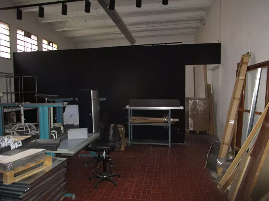 Immagine 3 di Laboratorio in affitto  in Via Giovanni Giolitti a Padova