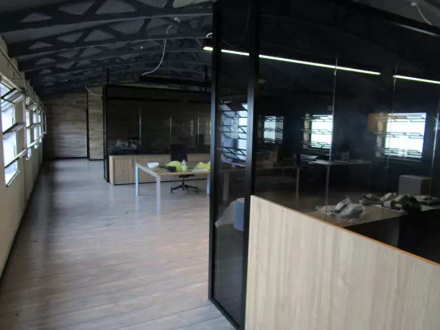 Immagine 12 di Laboratorio in affitto  in Via Giovanni Giolitti a Padova