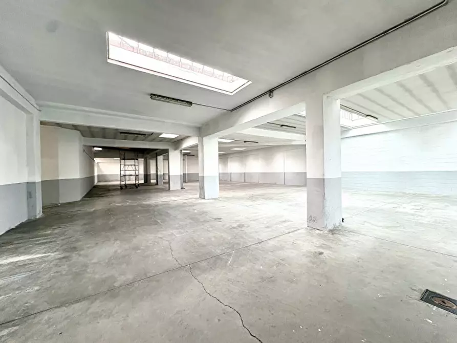 Immagine 5 di Capannone industriale in vendita  in Via Beinette 18 a Torino