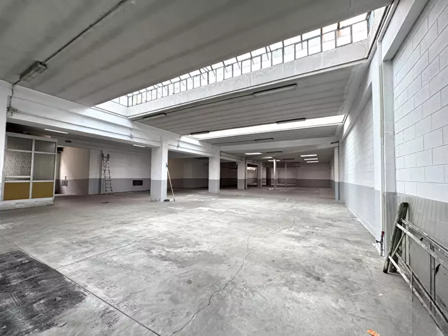 Immagine 14 di Capannone industriale in vendita  in Via Beinette 18 a Torino