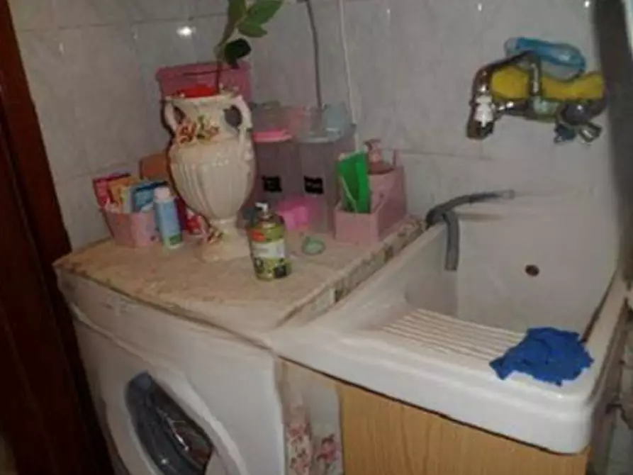 Immagine 9 di Appartamento in vendita  in Via dei Papaveri, 11 a San Pietro Clarenza