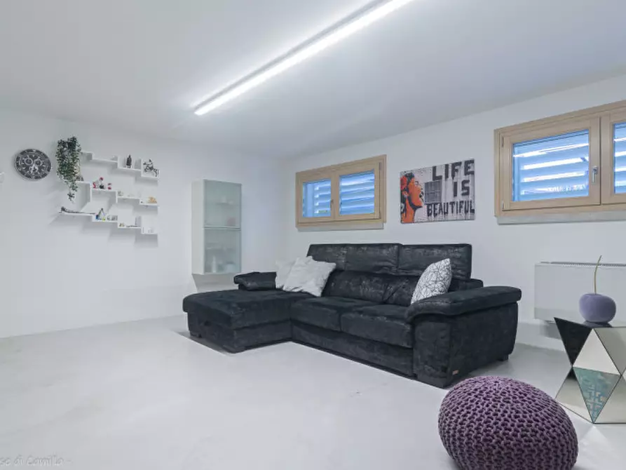 Immagine 35 di Villa in vendita  in via Arturo Toscanini a Villa Bartolomea