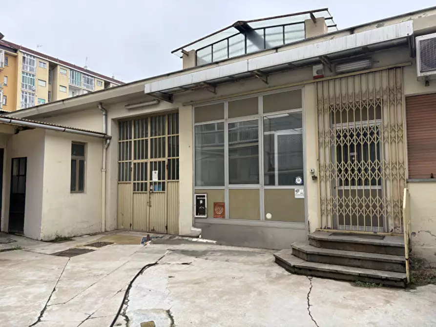 Immagine 12 di Capannone industriale in affitto  in Via Beinette 18 a Torino