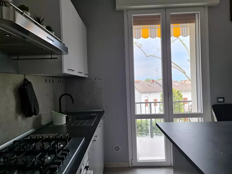 Immagine 3 di Appartamento in vendita  in via Strada della Cisa a Brescello