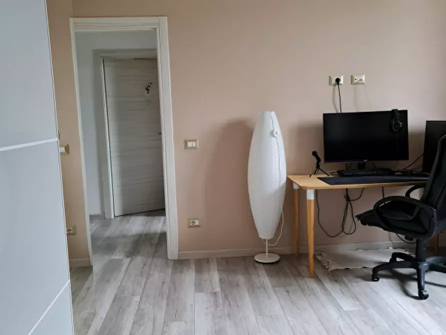 Immagine 10 di Appartamento in vendita  in via Strada della Cisa a Brescello