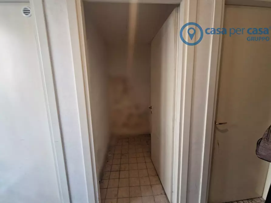 Immagine 12 di Appartamento in vendita  a Rovigo