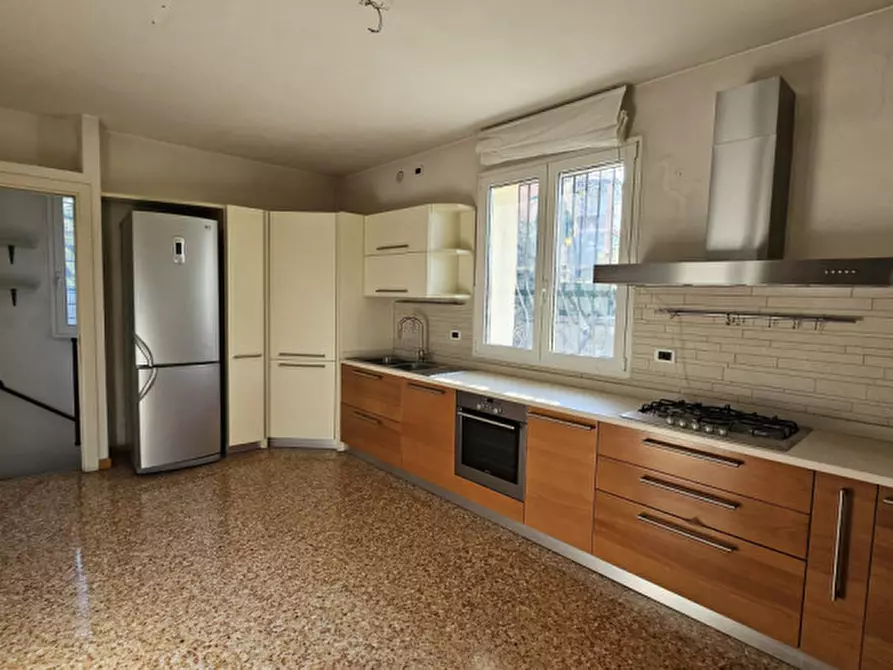 Immagine 6 di Villa in vendita  in VIA TIZIANO VECELLIO a Padova