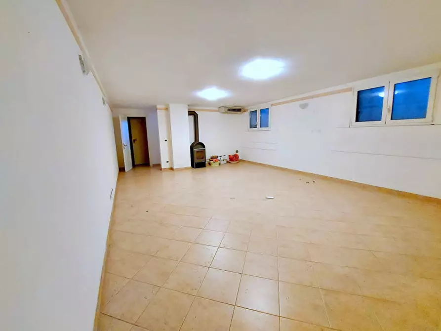 Immagine 12 di Villa in vendita  in VIA TIZIANO VECELLIO a Padova