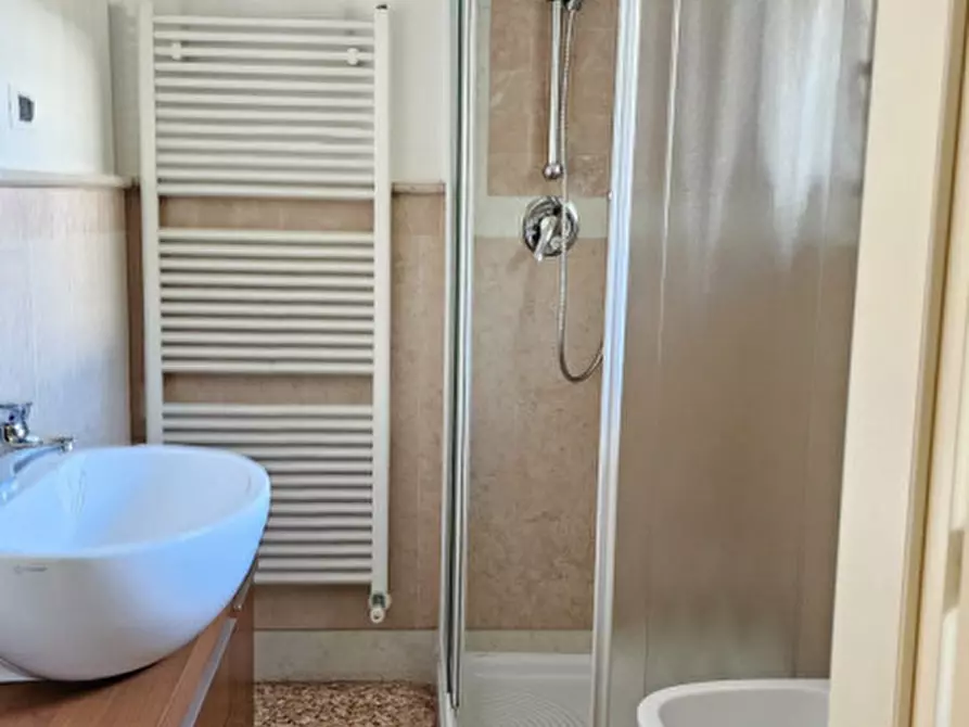 Immagine 14 di Villa in vendita  in VIA TIZIANO VECELLIO a Padova