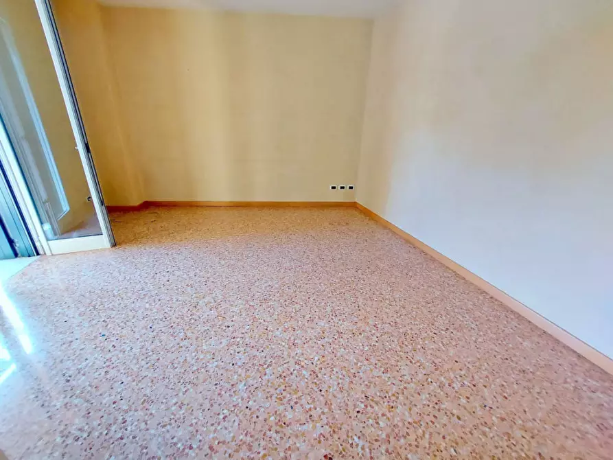 Immagine 17 di Villa in vendita  in VIA TIZIANO VECELLIO a Padova