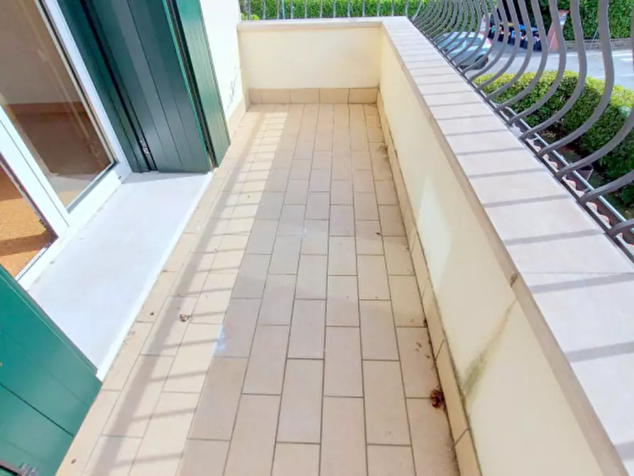 Immagine 23 di Villa in vendita  in VIA TIZIANO VECELLIO a Padova