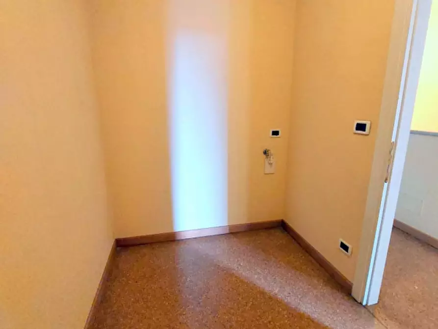 Immagine 31 di Villa in vendita  in VIA TIZIANO VECELLIO a Padova