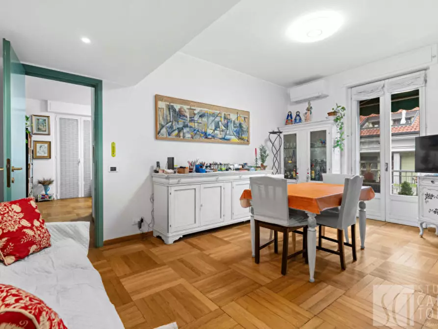 Immagine 2 di Appartamento in vendita  in VIA AMBROGIO BINDA, 3 a Milano