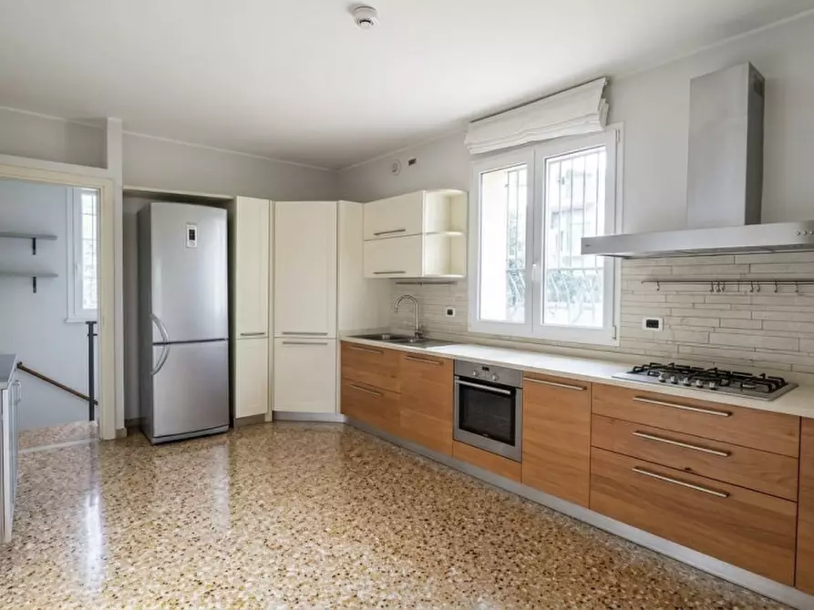 Immagine 3 di Casa indipendente in vendita  in Via Tiziano Vecellio a Padova