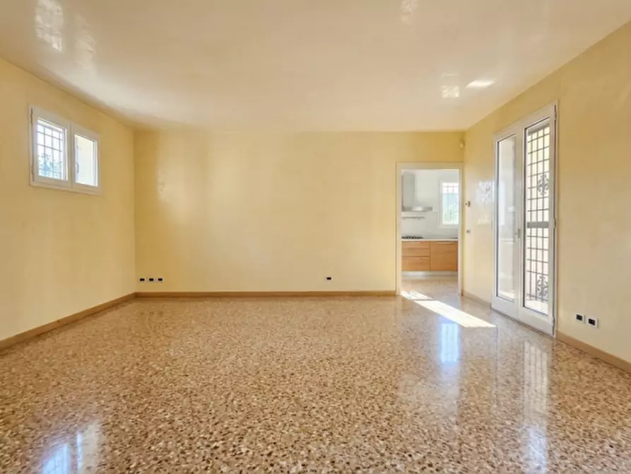 Immagine 11 di Casa indipendente in vendita  in Via Tiziano Vecellio a Padova