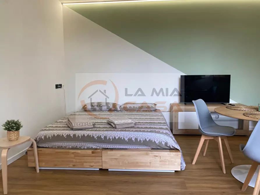 Immagine 3 di Appartamento in vendita  in Via a Ponte San Nicolò