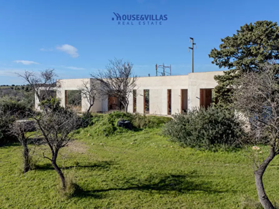 Immagine 9 di Villa in vendita  in contrada bimmisca a Noto