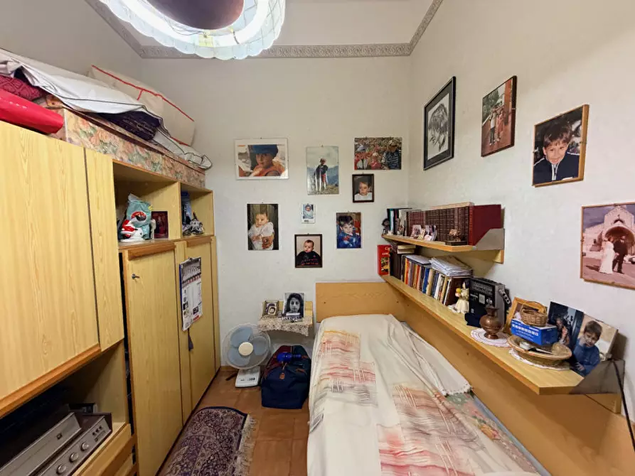 Immagine 11 di Appartamento in vendita  in Via Enrico Cialdini a Ancona