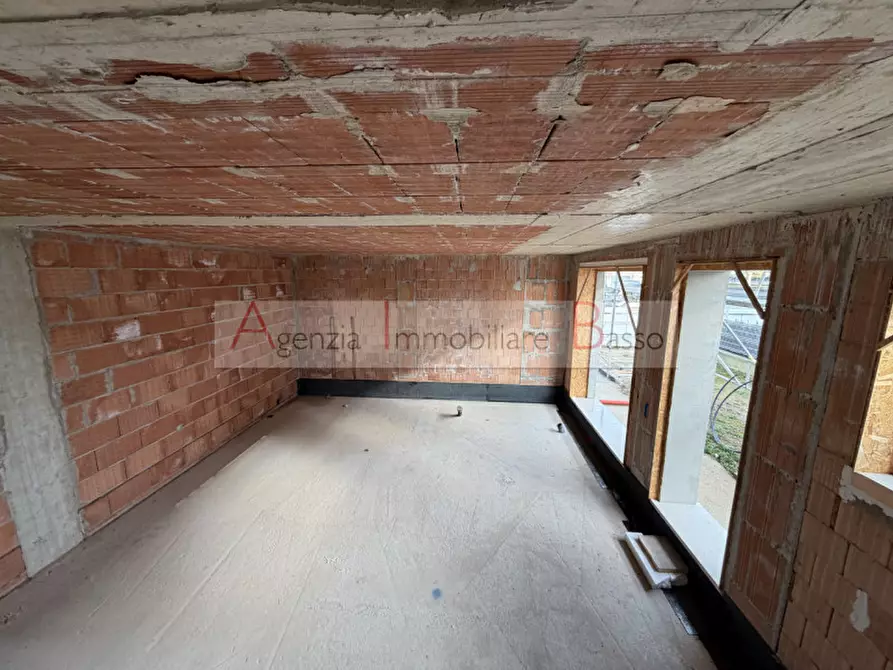 Immagine 11 di Casa bifamiliare in vendita  in VIA GIORGIONE a Loreggia