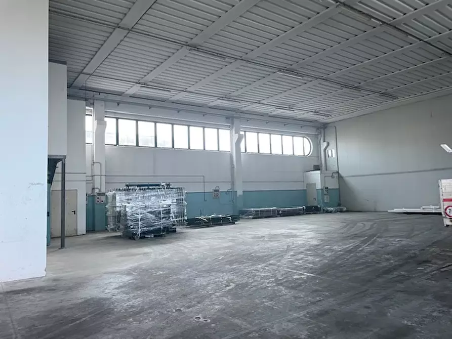 Immagine 5 di Capannone industriale in vendita  in via galilei a Codevigo