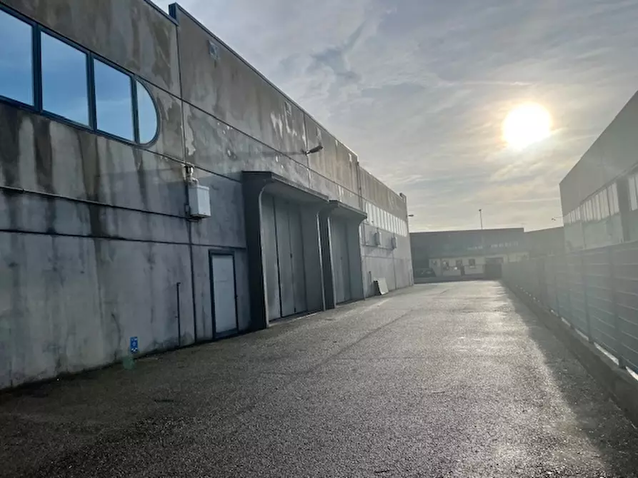 Immagine 14 di Capannone industriale in vendita  in via galilei a Codevigo