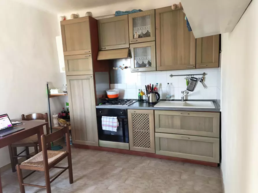 Immagine 3 di Appartamento in vendita  in BGOSAN GIULIANO a Macerata