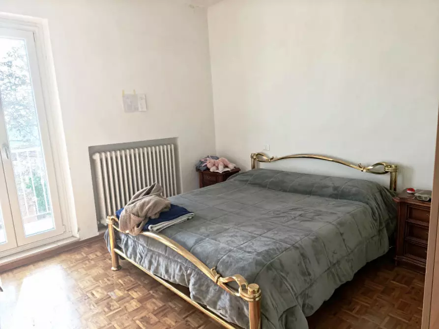 Immagine 6 di Appartamento in vendita  in BGOSAN GIULIANO a Macerata