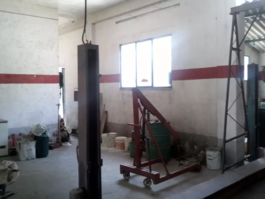 Immagine 6 di Magazzino in vendita  in via Nazionale n.114 a Palazzolo Acreide