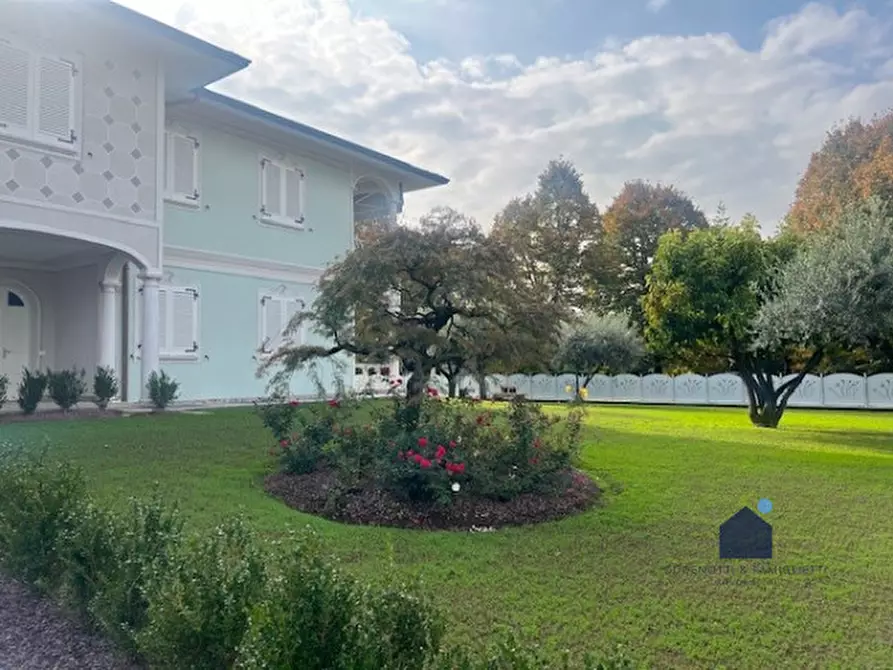 Immagine 1 di Appartamento in affitto  in Via Palmiro Togliatti a Mazzano