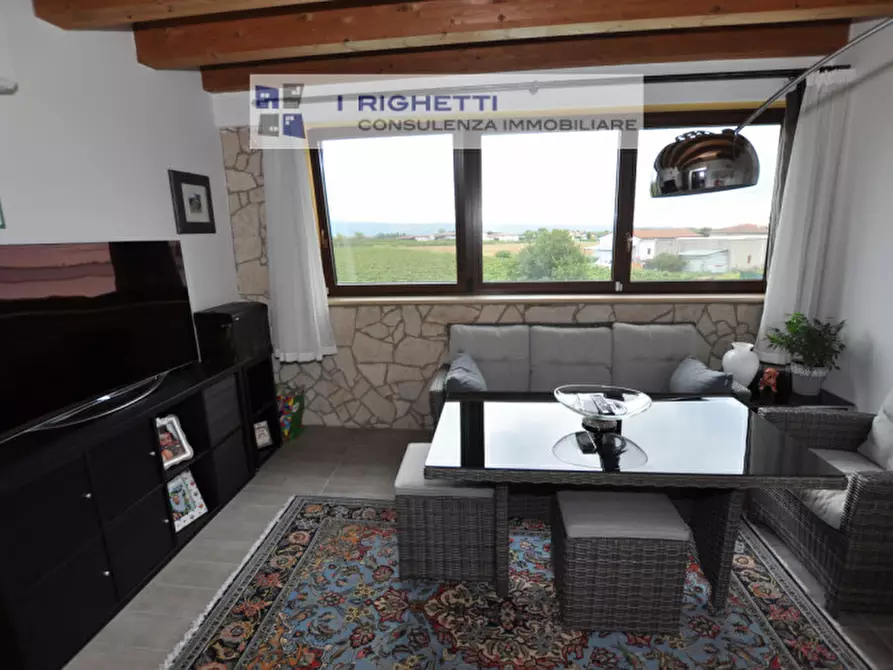 Immagine 11 di Appartamento in vendita  in Località ca del pozzo a Bussolengo