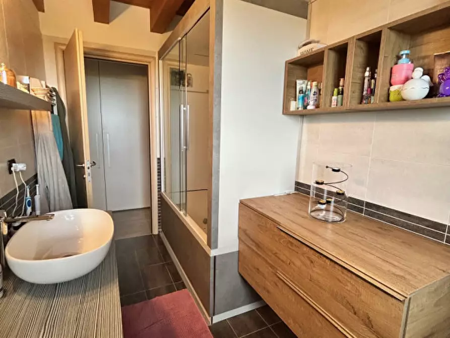 Immagine 14 di Appartamento in vendita  in Località ca del pozzo a Bussolengo