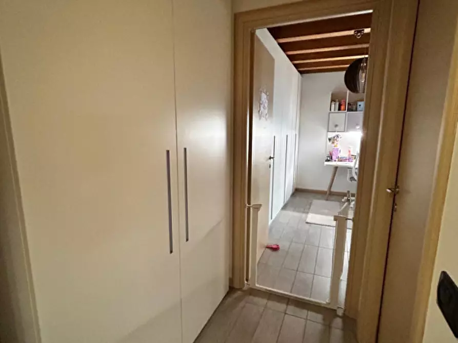 Immagine 15 di Appartamento in vendita  in Località ca del pozzo a Bussolengo