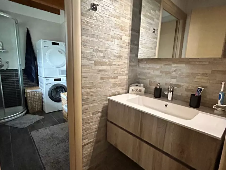 Immagine 19 di Appartamento in vendita  in Località ca del pozzo a Bussolengo