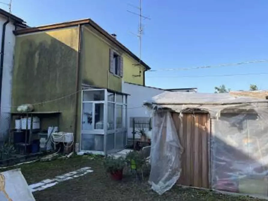 Immagine 4 di Appartamento in vendita  in Via Randaccio, 33 a Roncoferraro