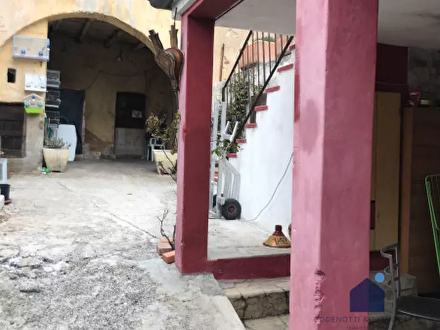 Immagine 4 di Rustico / casale in vendita  in Via Ronco, 2 a Serle