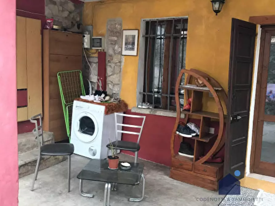 Immagine 5 di Rustico / casale in vendita  in Via Ronco, 2 a Serle
