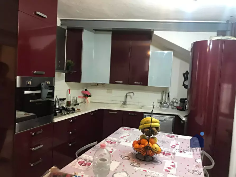 Immagine 8 di Rustico / casale in vendita  in Via Ronco, 2 a Serle