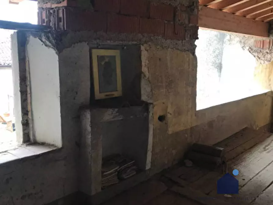 Immagine 16 di Rustico / casale in vendita  in Via Ronco, 2 a Serle