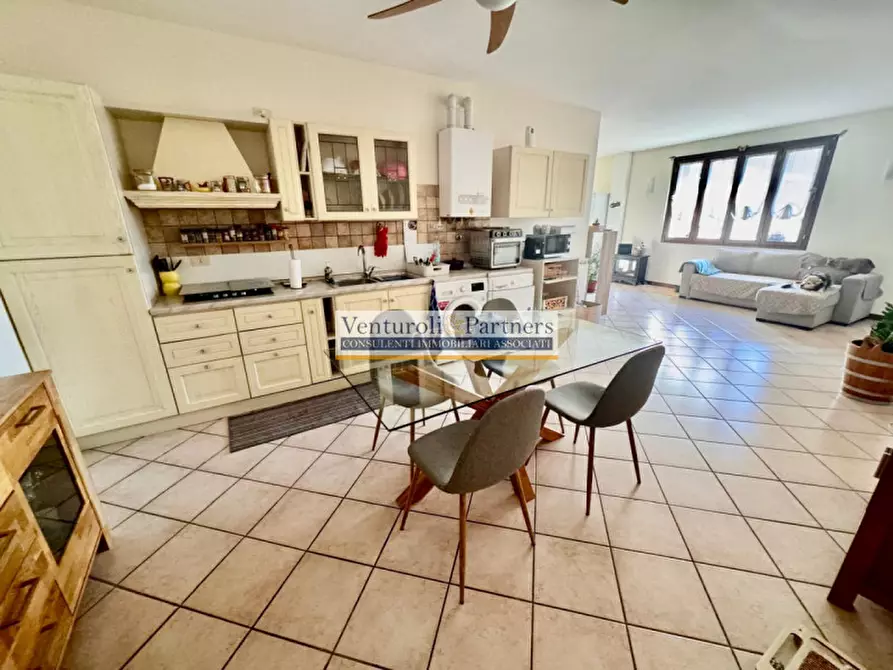 Immagine 1 di Appartamento in vendita  in Via Capoborgo a Gavardo