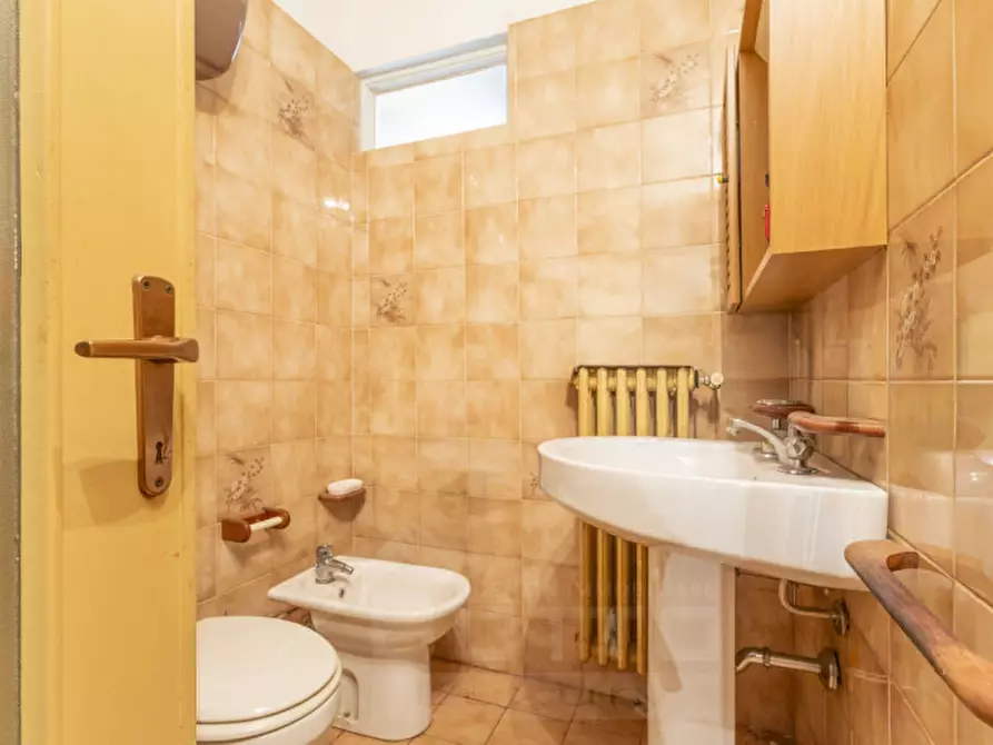 Immagine 7 di Appartamento in vendita  in via per pisano 9 a Meina